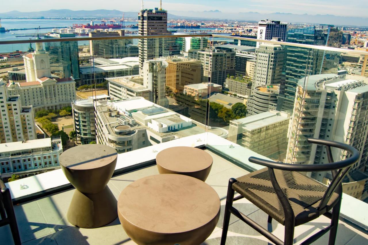 קייפטאון 16 On Bree Luxury Studio Apartment With City Mountain Sea Views מראה חיצוני תמונה
