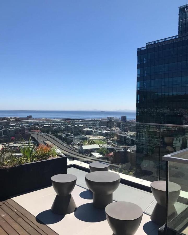 קייפטאון 16 On Bree Luxury Studio Apartment With City Mountain Sea Views מראה חיצוני תמונה